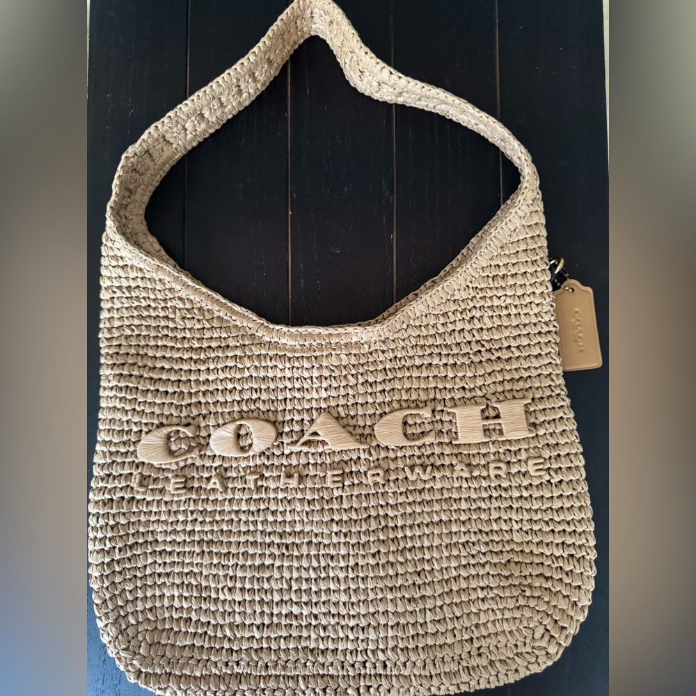 NWT COACH Brooklyn Shoulder Bag 28 in natural/brass